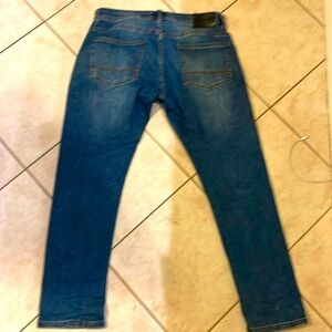 Steve’s Jeans, size 30x30, seem slim straight